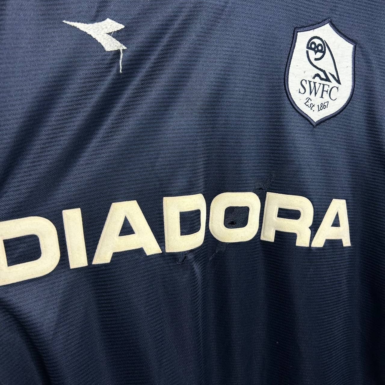 Diadora Vintage Diadora FC Sheffield Wednesday 2001 home rare jersey Size US M / EU 48-50 / 2 - 5 Thumbnail