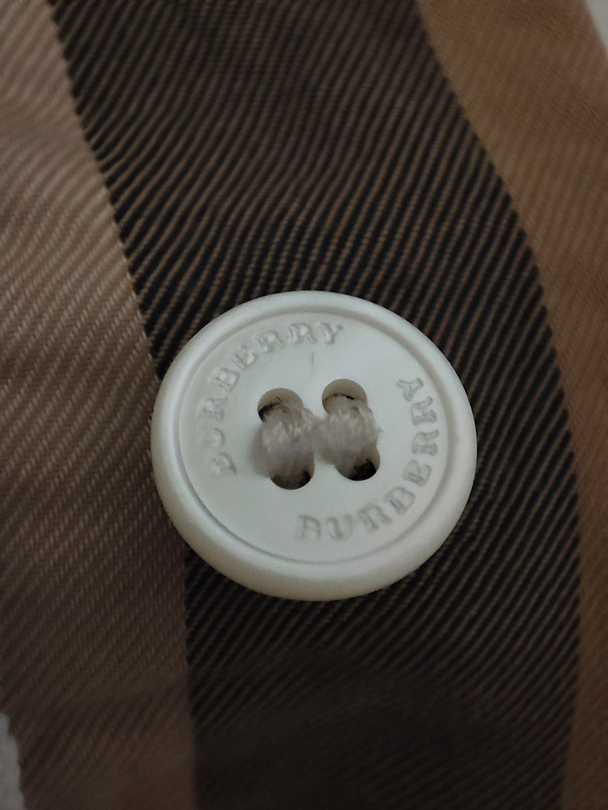 Burberry Burberry Polo M Size US M / EU 48-50 / 2 - 5 Thumbnail