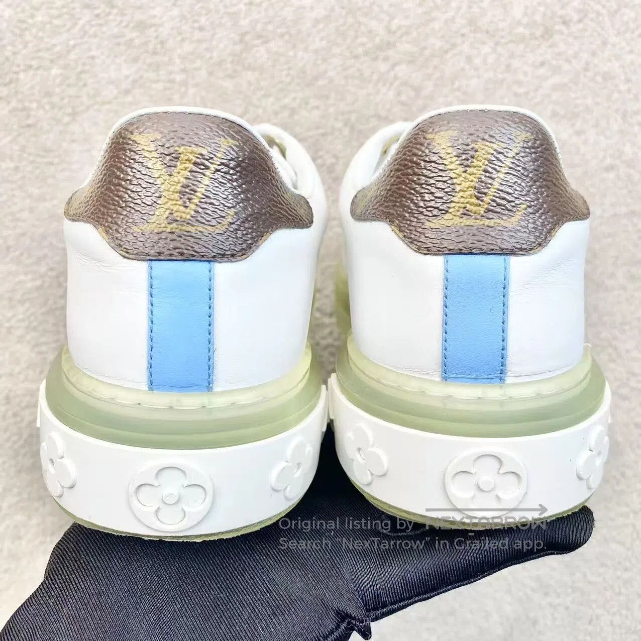 Louis Vuitton Louis Vuitton Gold logo white casual shoes| Size US 5 / IT 35 - 5 Thumbnail