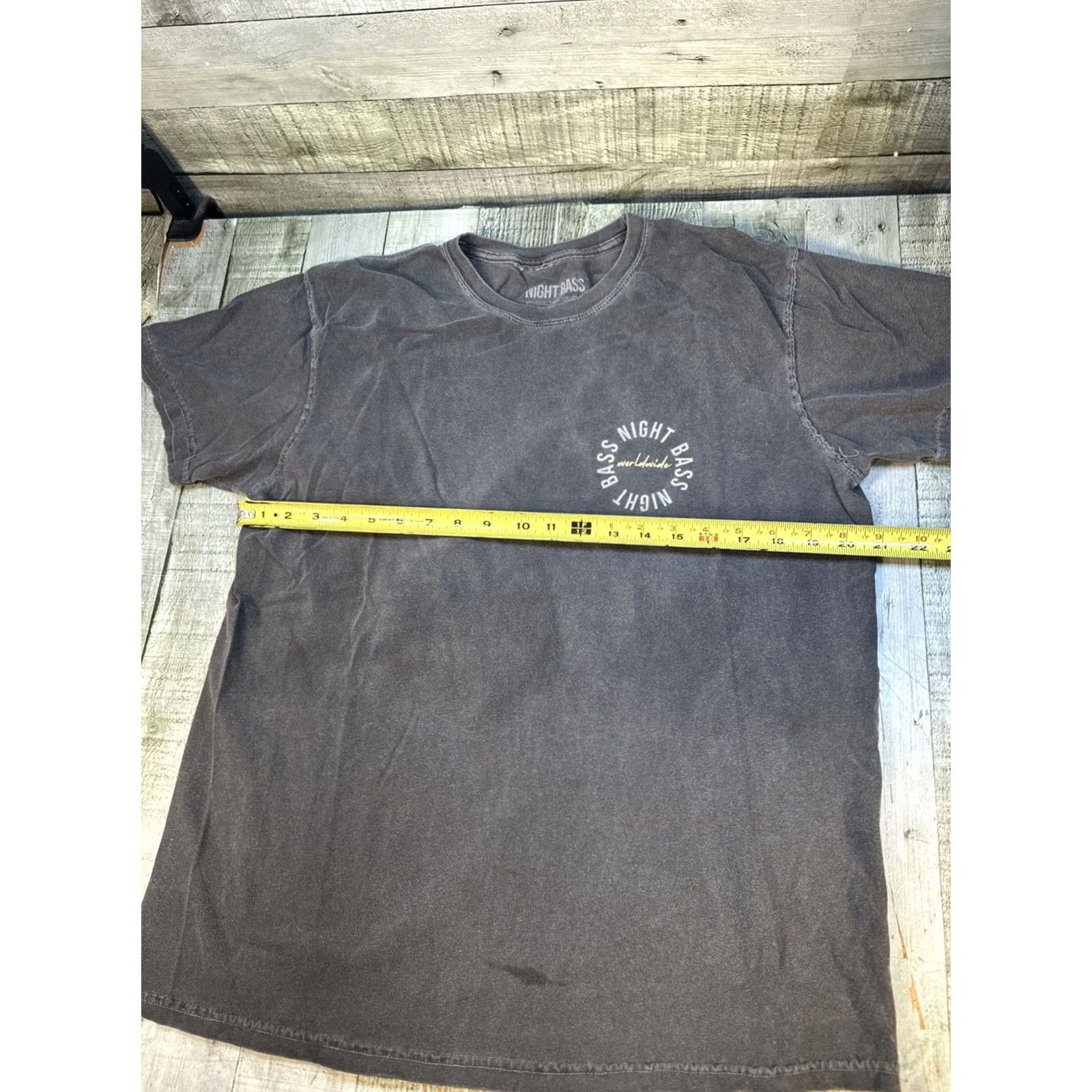 Vintage Night Bass Grey T-Shirt Large Graphic EDM Festival Tee Mens L Gray Moon Size US L / EU 52-54 / 3 - 3 Thumbnail