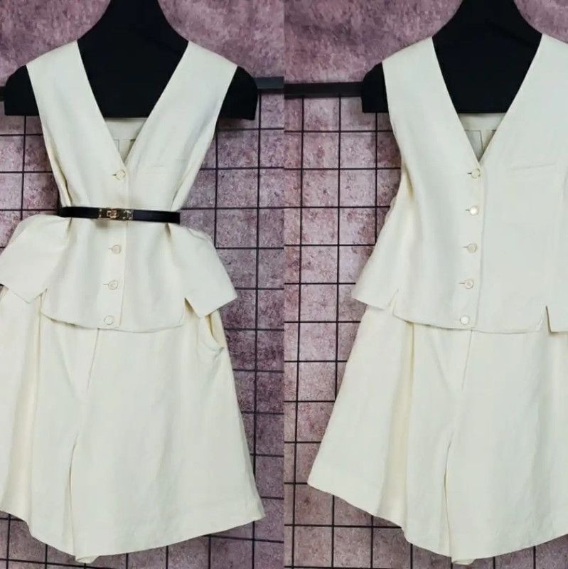 Dior Dior Beige Summer Logo Sleeveless Cardigan 0089 Size M / US 6-8 / IT 42-44 - 1 Thumbnail