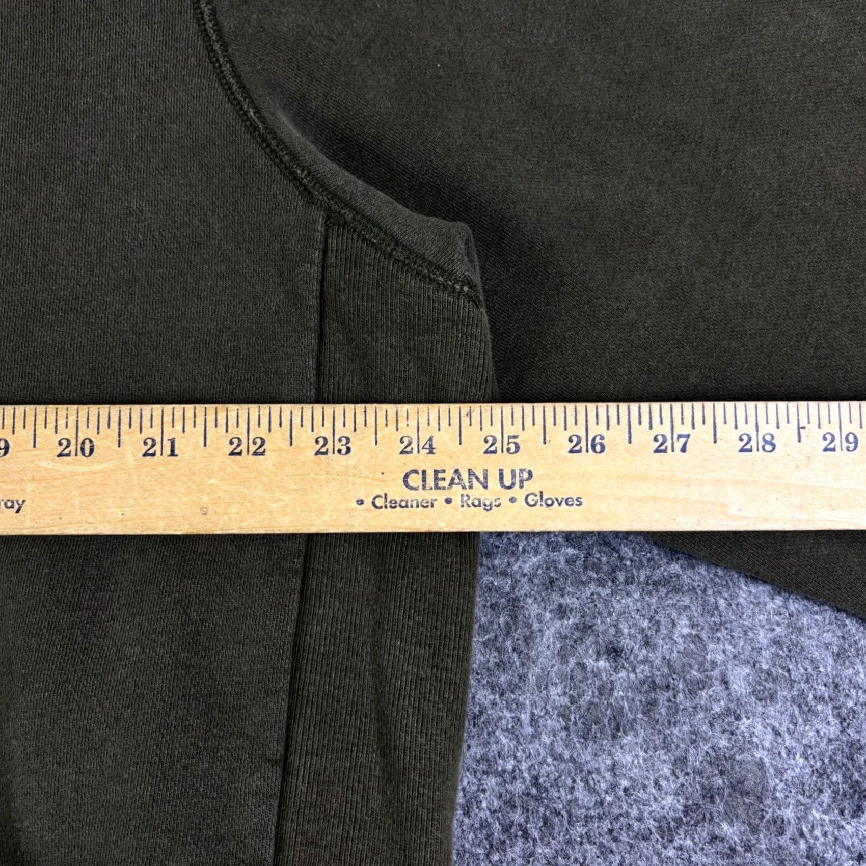 Abercrombie & Fitch Abercrombie & Fitch Mens Crewneck Sweatshirt Olive Green Number 29 Patch Large Size US L / EU 52-54 / 3 - 7 Thumbnail