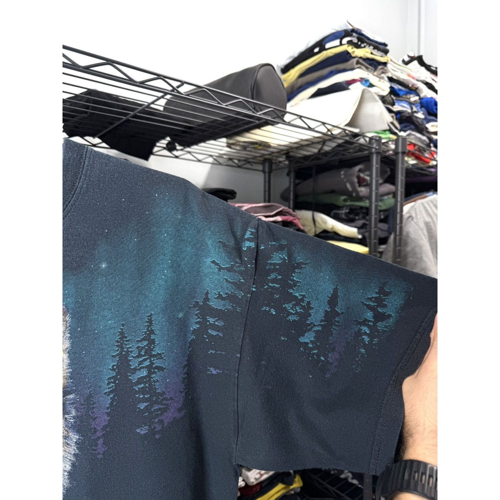 Vintage 00’s Vintage Wolf T Shirt All Over Print Hype Supreme Style Size US L / EU 52-54 / 3 - 5 Thumbnail