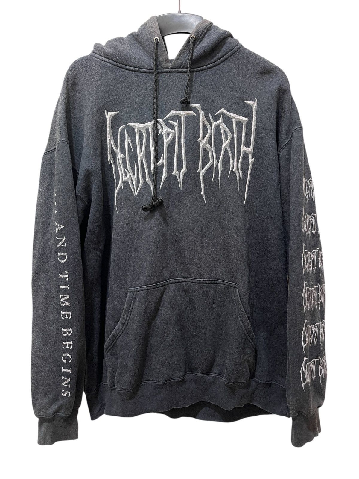 Band Tees Decrepit Birth And time begins Hoodie Size US XL / EU 56 / 4 - 1 Thumbnail