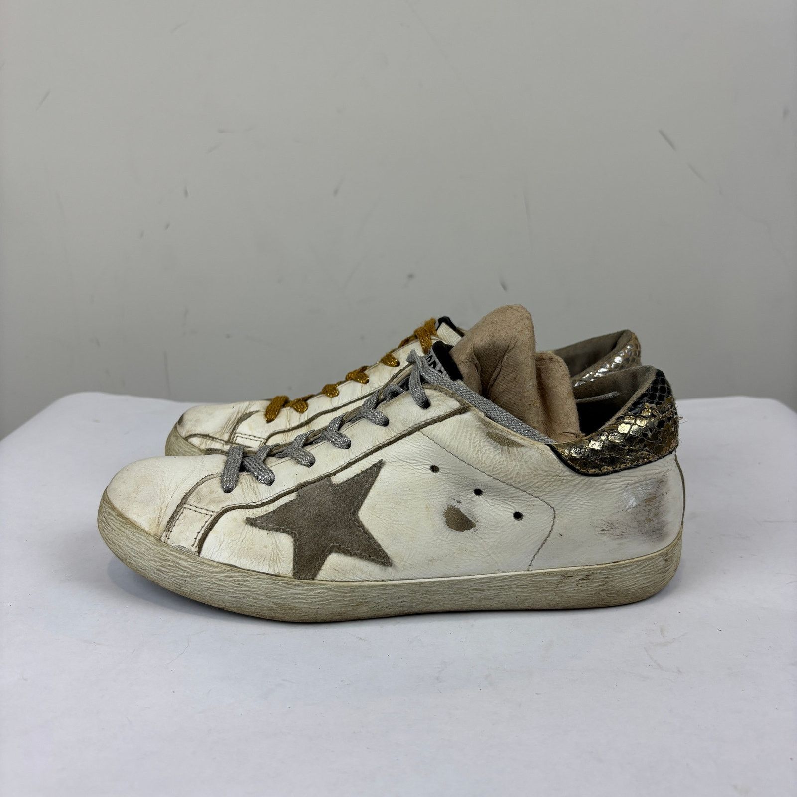 Golden Goose Golden Goose Superstar GGDB Private EDT Skate Sneakers 37 Size US 7 / IT 37 - 5 Thumbnail