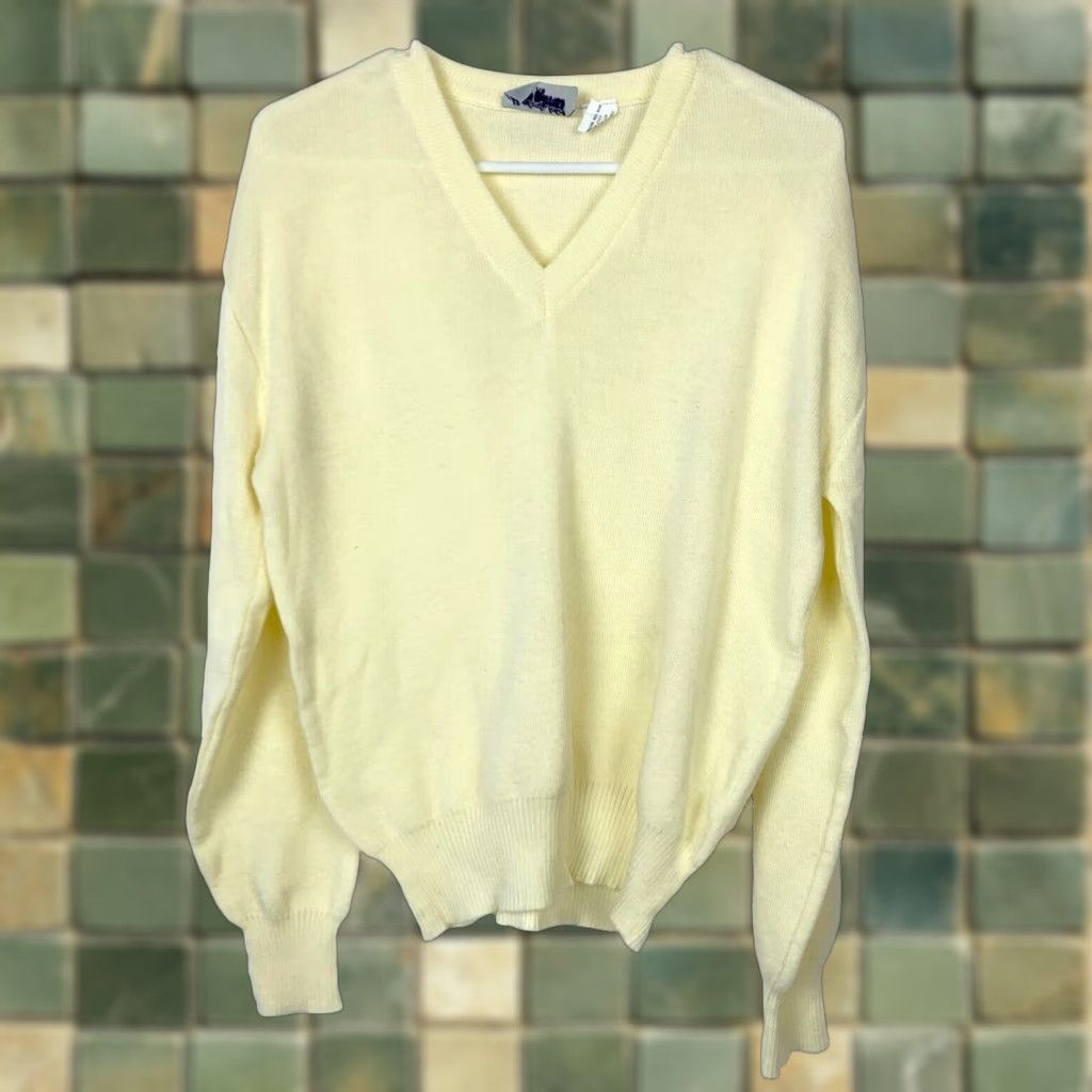 Vintage VINTAGE Herbert John Interpur Yellow Preppy V-Neck Sweater Kurt Cobain Mens XL Size US XL / EU 56 / 4 - 1 Thumbnail