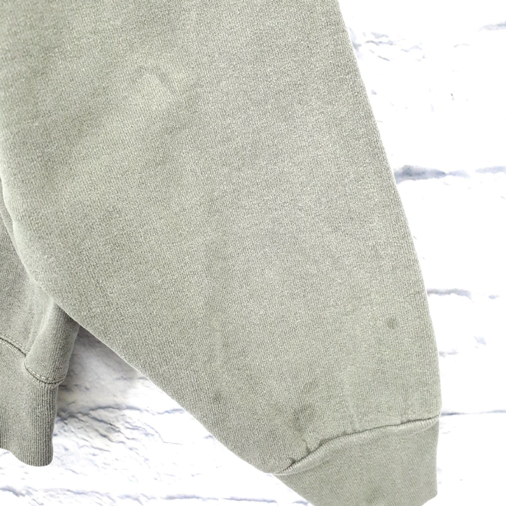 Fruit Of The Loom VINTAGE Fruit of the Loom Sweatshirt XL Green USA Super Cotton Crew Neck Long Sleeve Unisex Adults Pullover Sports Embroidered Regular Size Size US XL / EU 56 / 4 - 6 Thumbnail