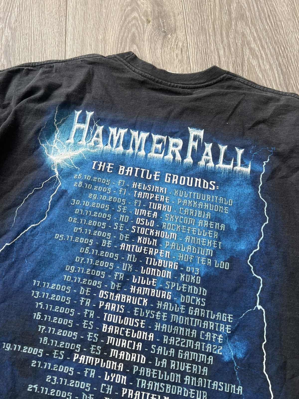 Band Tees Vintage HammerFall 2005 Band Tour T-Shirt Size US XL / EU 56 / 4 - 9 Thumbnail