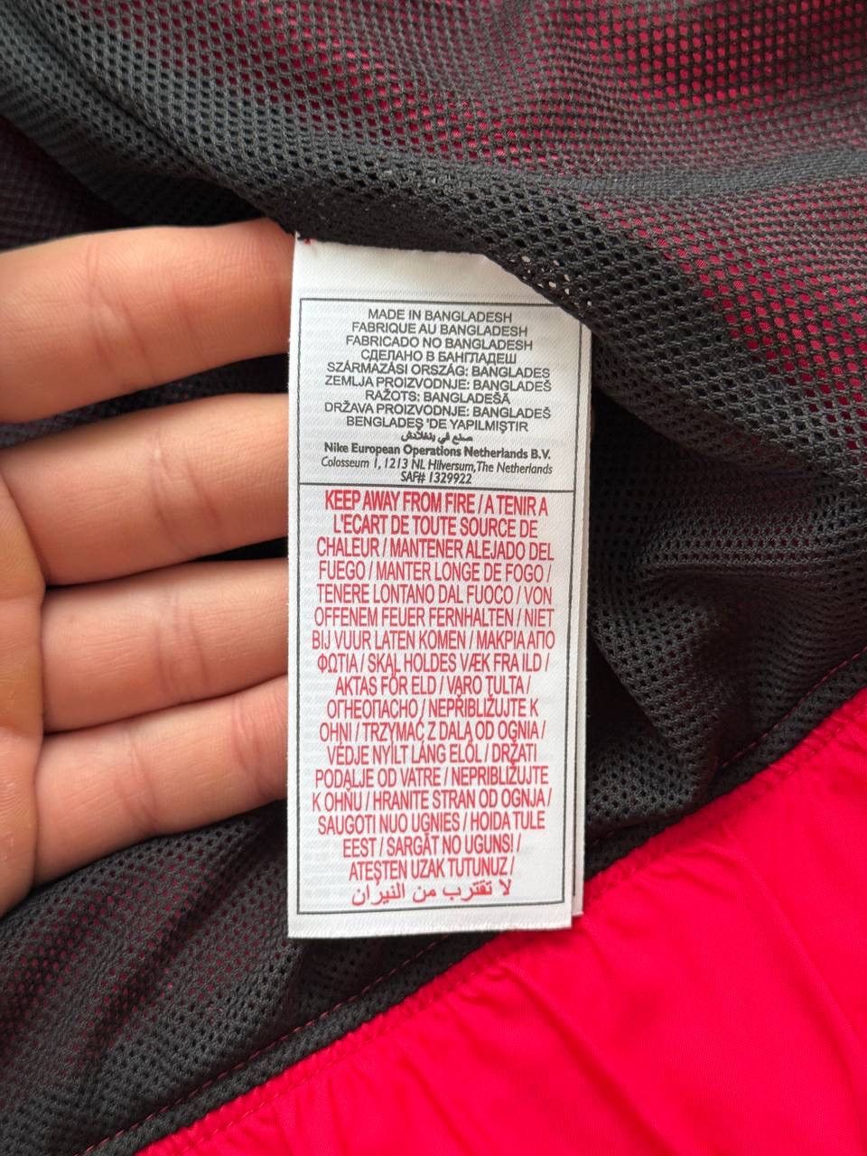 Nike Vintage Rare 90s Nylon Retro Track Suit Nike Size US L / EU 52-54 / 3 - 12 Thumbnail