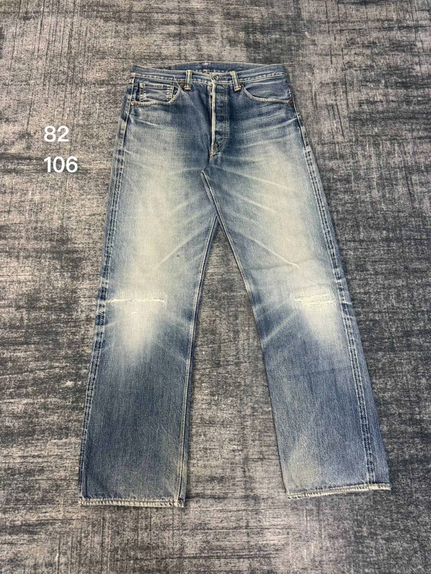 Vintage Vintage 90s Washed Retro Blue Jeans. Size US 32 / EU 48 - 1 Thumbnail