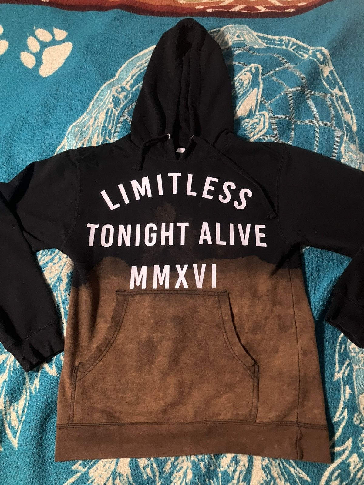 Hot Topic Tonight Alive Band Black Ombré Bleach Limitless Hoodie NEW Size US M / EU 48-50 / 2 - 1 Thumbnail