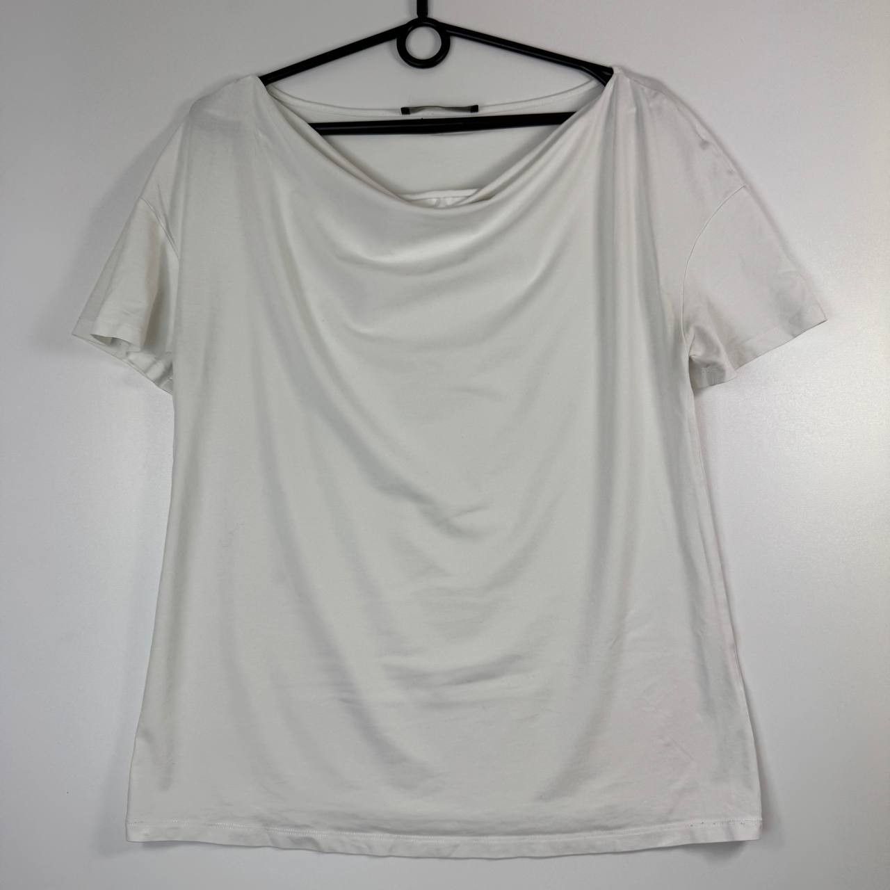 Weekend Max Mara Max Mara Weekend White Drape Neck T-Shirt Womens Size M Size M / US 6-8 / IT 42-44 - 1 Thumbnail