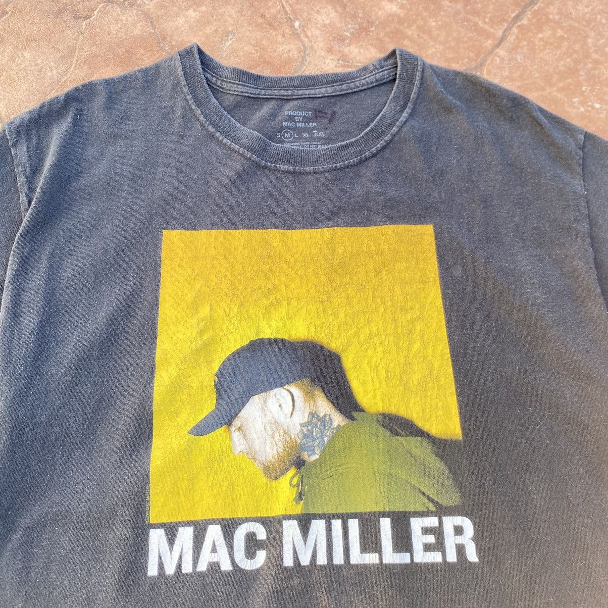 Mac Miller Thrashed Faded Mac Miller American Rapper ERD GRUNGE TEE Size US M / EU 48-50 / 2 - 3 Thumbnail
