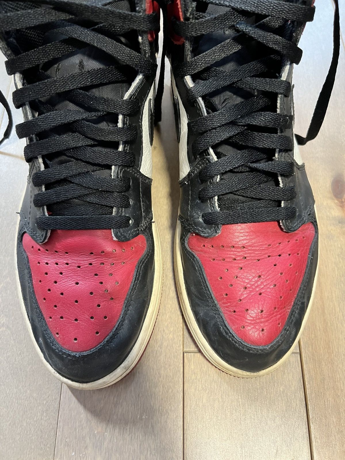Jordan Brand × Nike Air Jordan 1 Bred Toe Size US 10 / EU 43 - 10 Thumbnail
