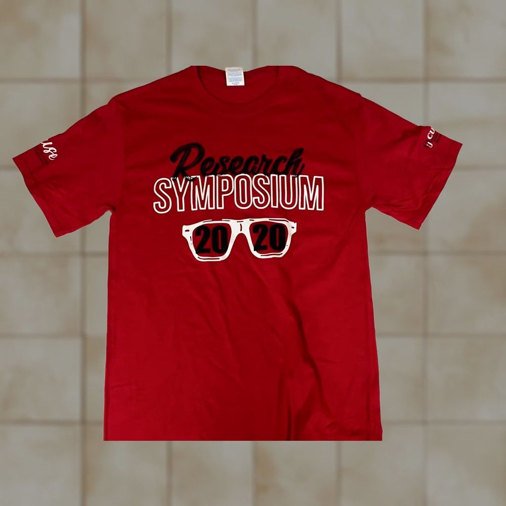 Port & Company Port & Company Mens T-Shirt S Red Graphic Research Symposium 2020 Glasses Crew Neck Short Sleeve Cotton Spandex Logo Stars Classic Vintage: No Size US S / EU 44-46 / 1 - 1 Thumbnail