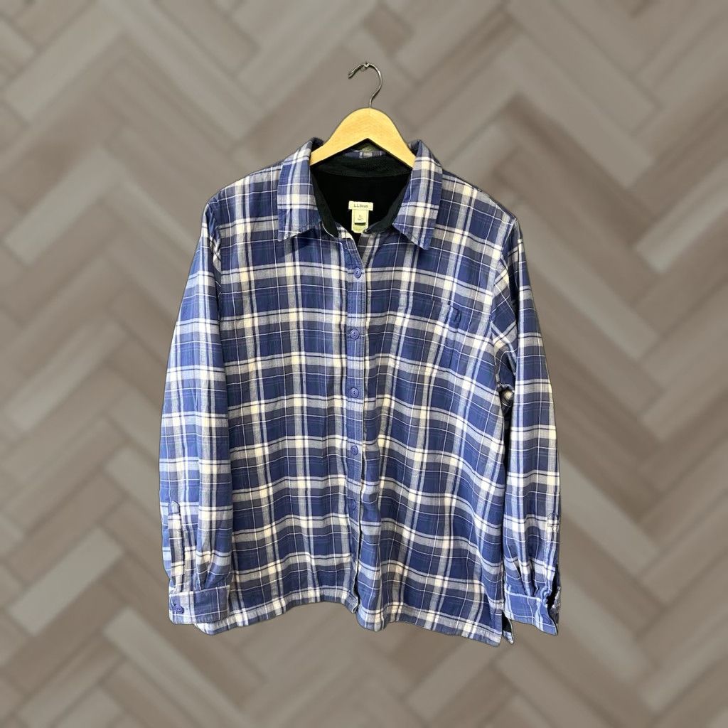 Vintage VINTAGE LL Bean Womens Blue Plaid Fleece Lined Button Up Shacket XL Shacket Womens Blue Plaid Fleece Lined Button-Up XL Size XL / US 12-14 / IT 48-50 - 1 Thumbnail