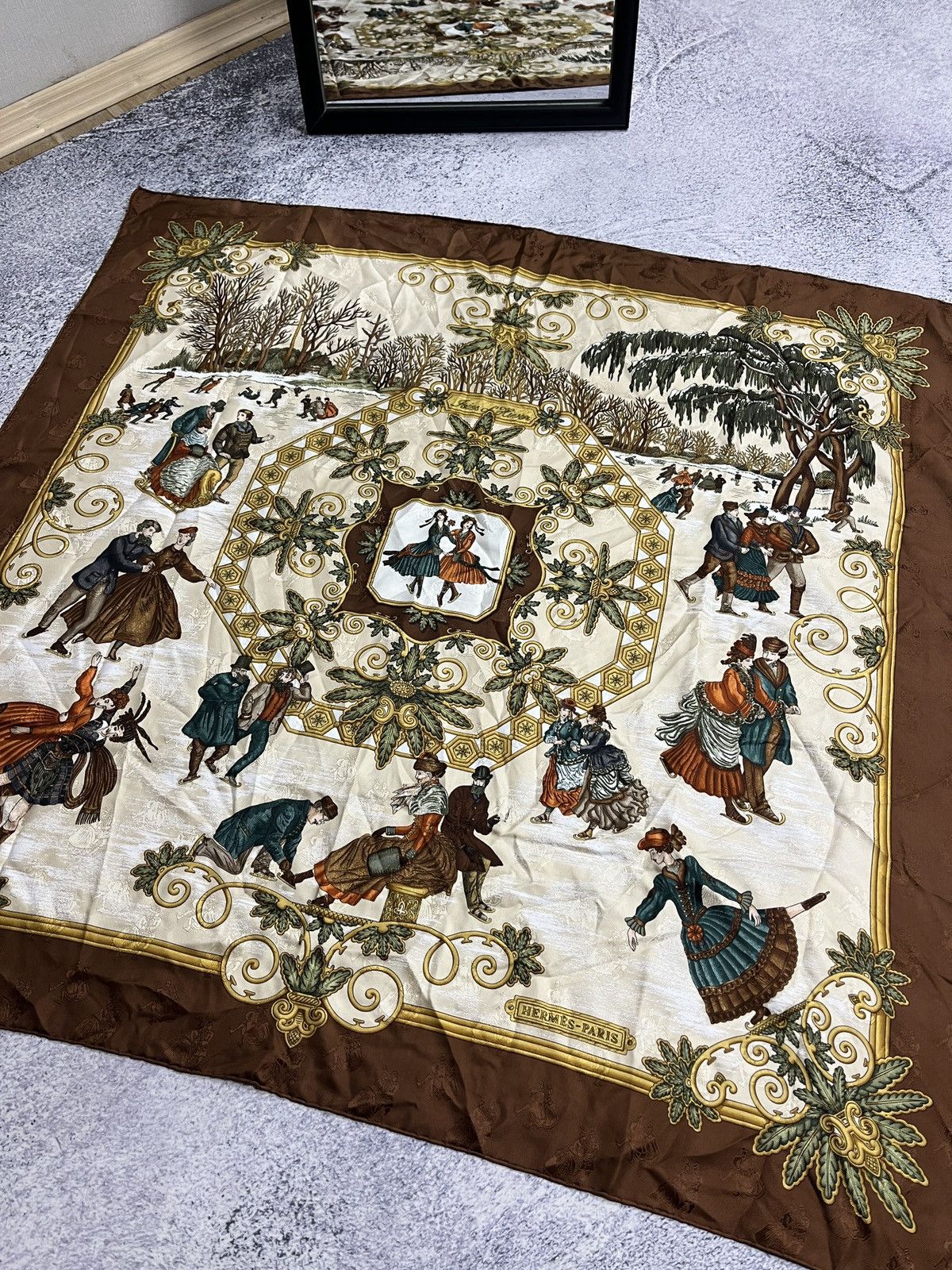 Hermes × Vintage Vintage Hermes Joies D’hiver Brown Silk Scarf Rare Size ONE SIZE - 5 Thumbnail