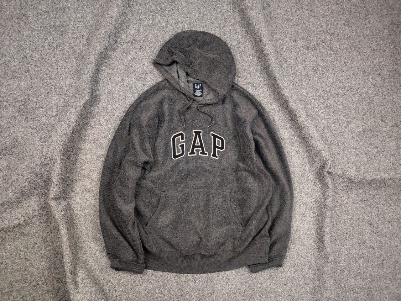 Gap Vintage 90's Gap Usa Dark Gray Fleece Center Logo Hoodie Size US M / EU 48-50 / 2 - 1 Thumbnail