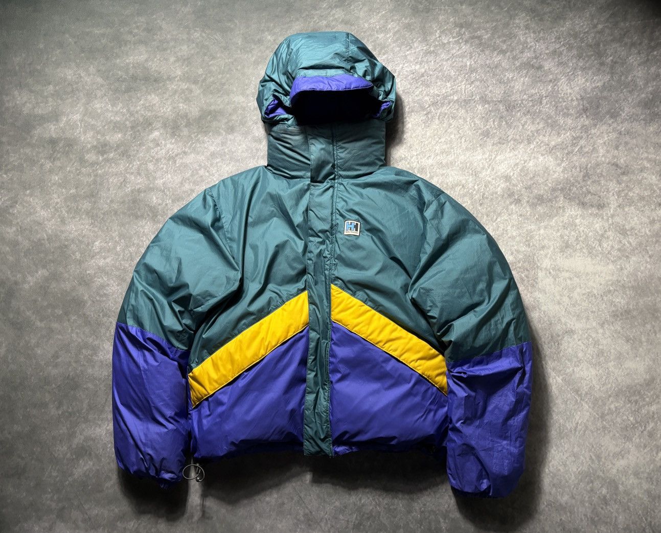 Helly Hansen Helly Hansen Duck Down Puffer Jacket Reversible Hooded 90s Size US M / EU 48-50 / 2 - 24 Thumbnail