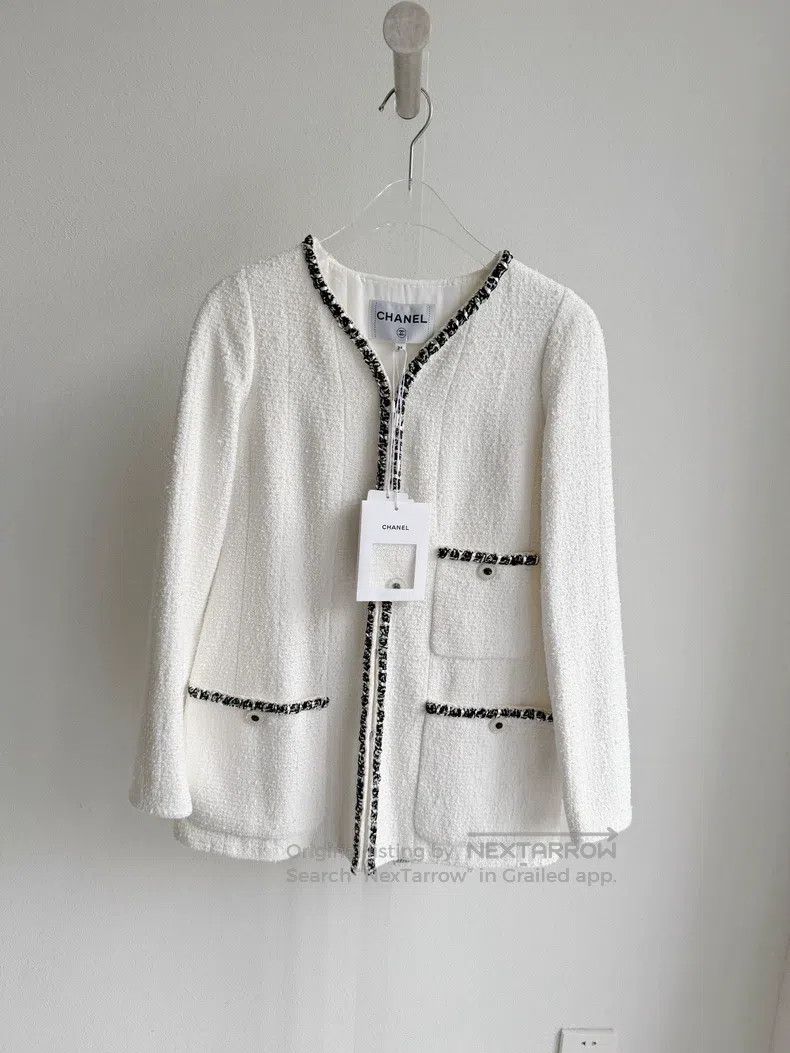 Chanel Chanel 22P white and black rolled long-sleeved jacket Size XXS / US 00 / IT 34 - 3 Thumbnail