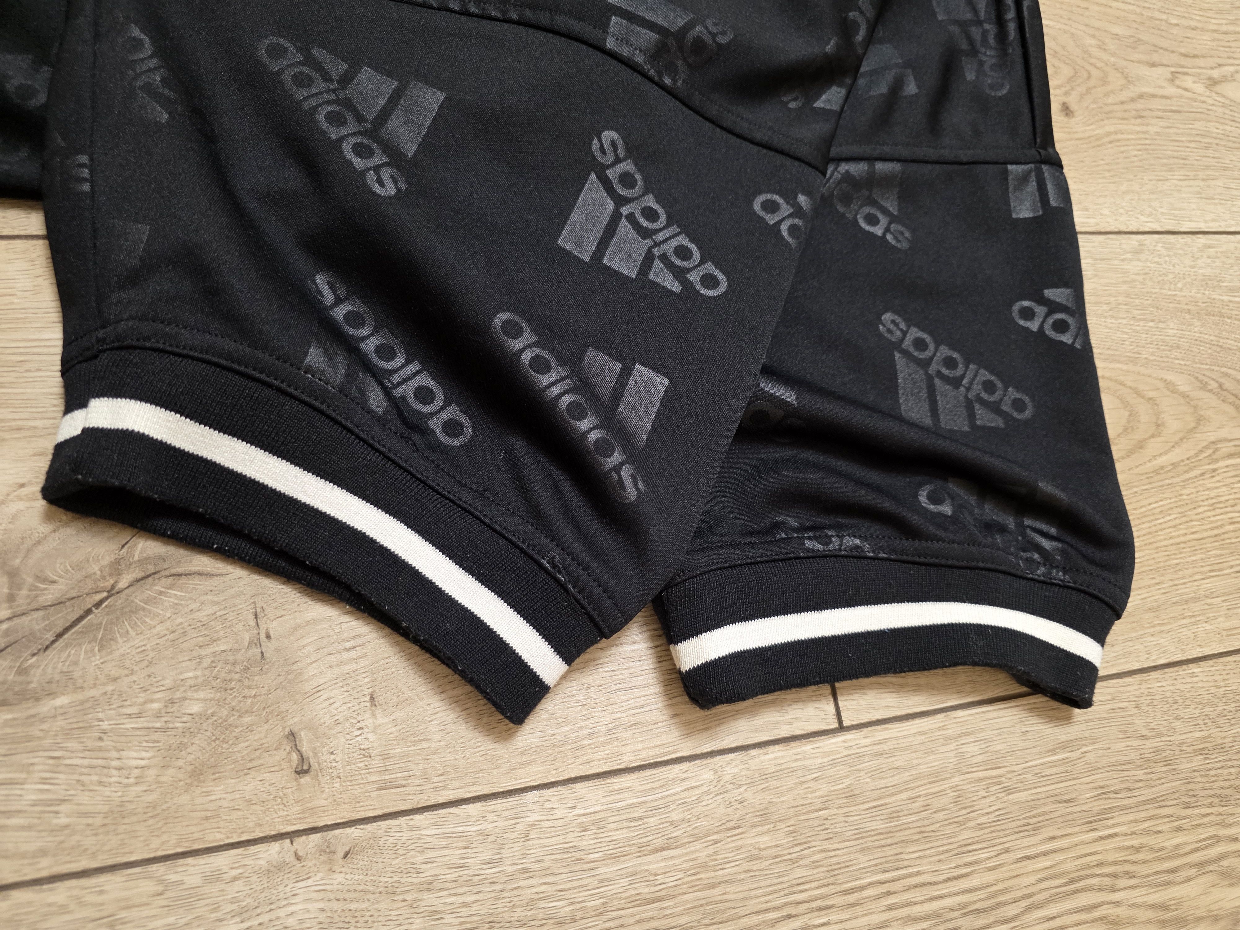 Adidas ADIDAS BIG LOGO MONOGRAM VINTAGE 90S FOOTBALL SHIRT TRAINING Size US M / EU 48-50 / 2 - 6 Thumbnail