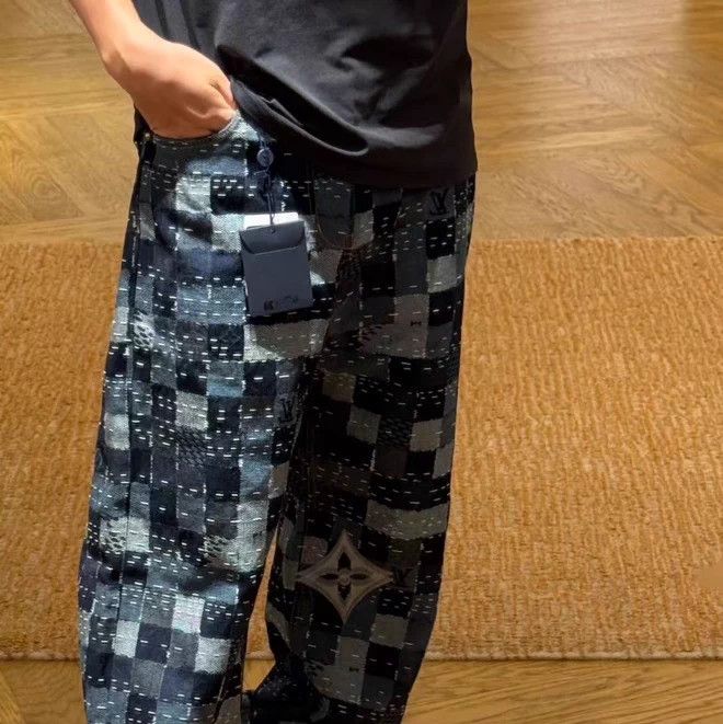 Louis Vuitton LV Nigo x 25 Damier print men's jeans 38 Size US 38 / EU 54 - 7 Thumbnail