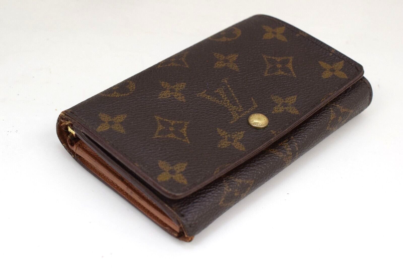 Louis Vuitton Louis Vuitton Porte Monnaie Billets Tresor Wallet M61730 Size ONE SIZE - 3 Thumbnail
