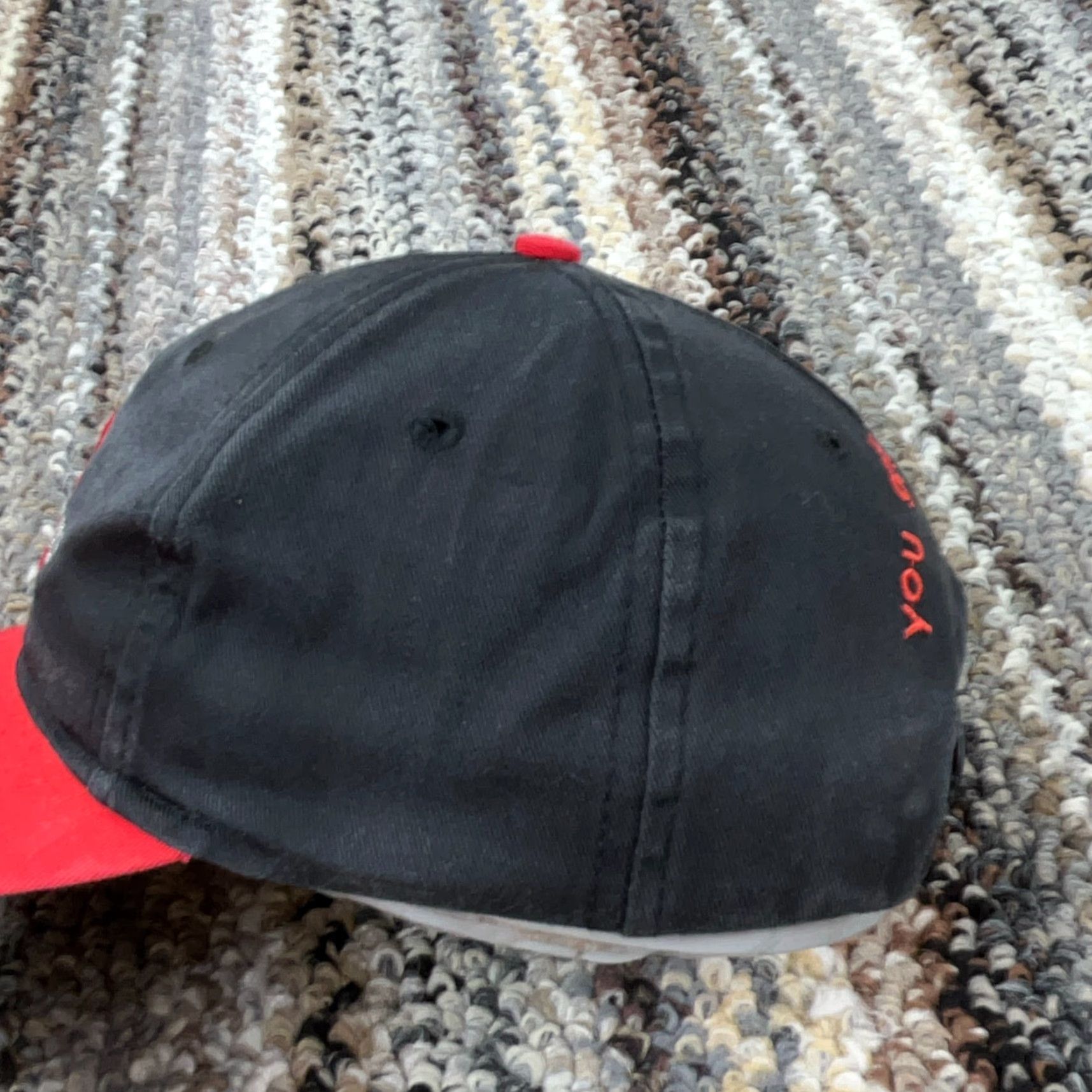 Brooks VINTAGE Garth Brooks Hat Cap Snapback Black Red Country Music Band Tour Rap Tee Size ONE SIZE - 5 Thumbnail
