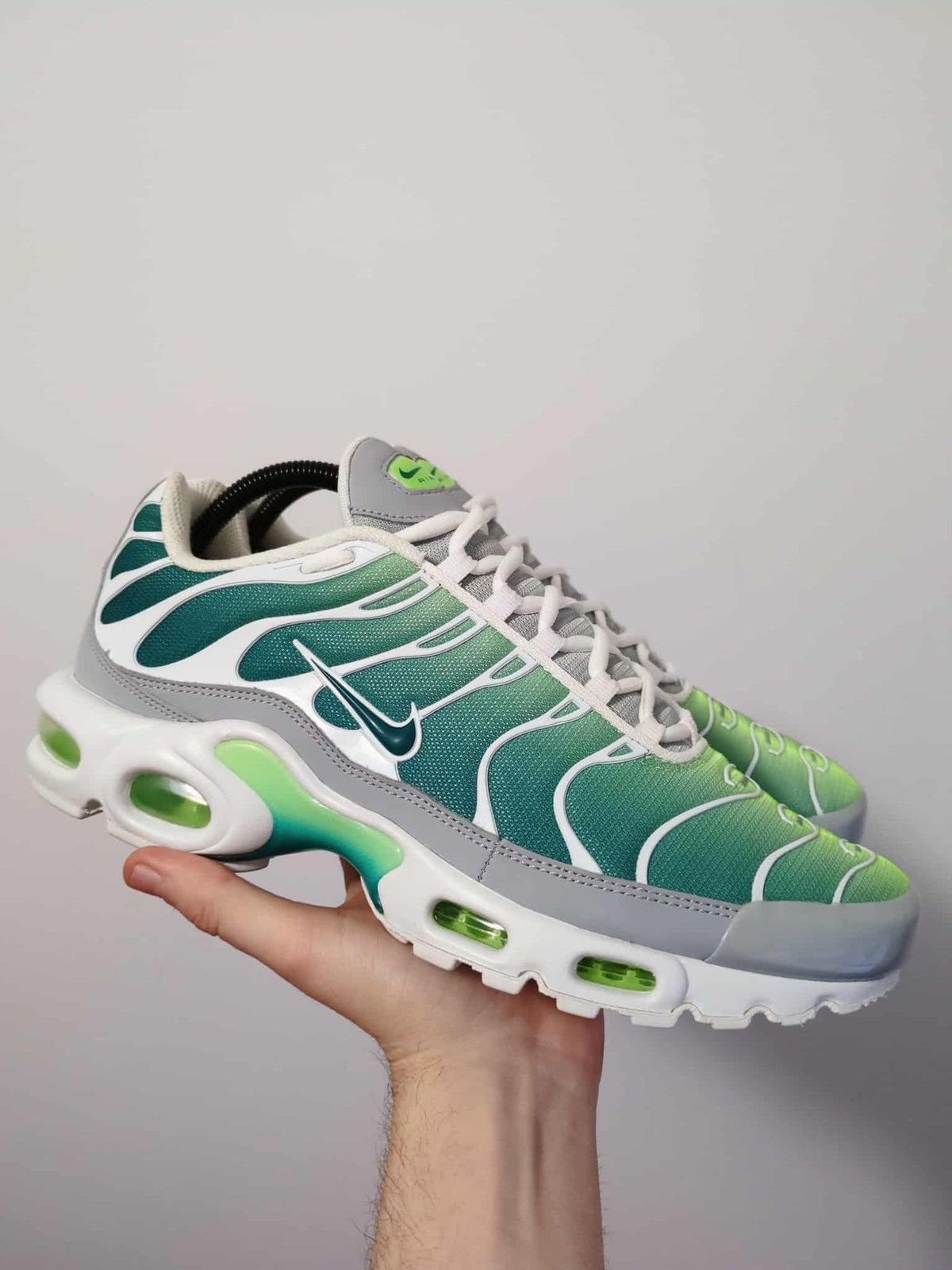 Nike 👻 GHOST GREENS US9 👻 Size US 9 / EU 42 - 6 Thumbnail