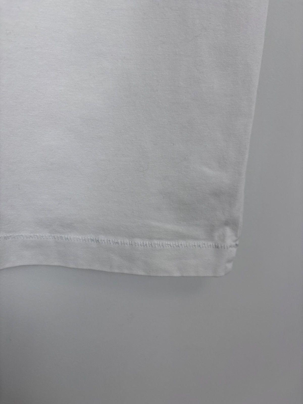 Henrik Vibskov Henrik Vibskov The Orchestra NWT Men’s Big Logo White Tee Size US S / EU 44-46 / 1 - 21 Thumbnail