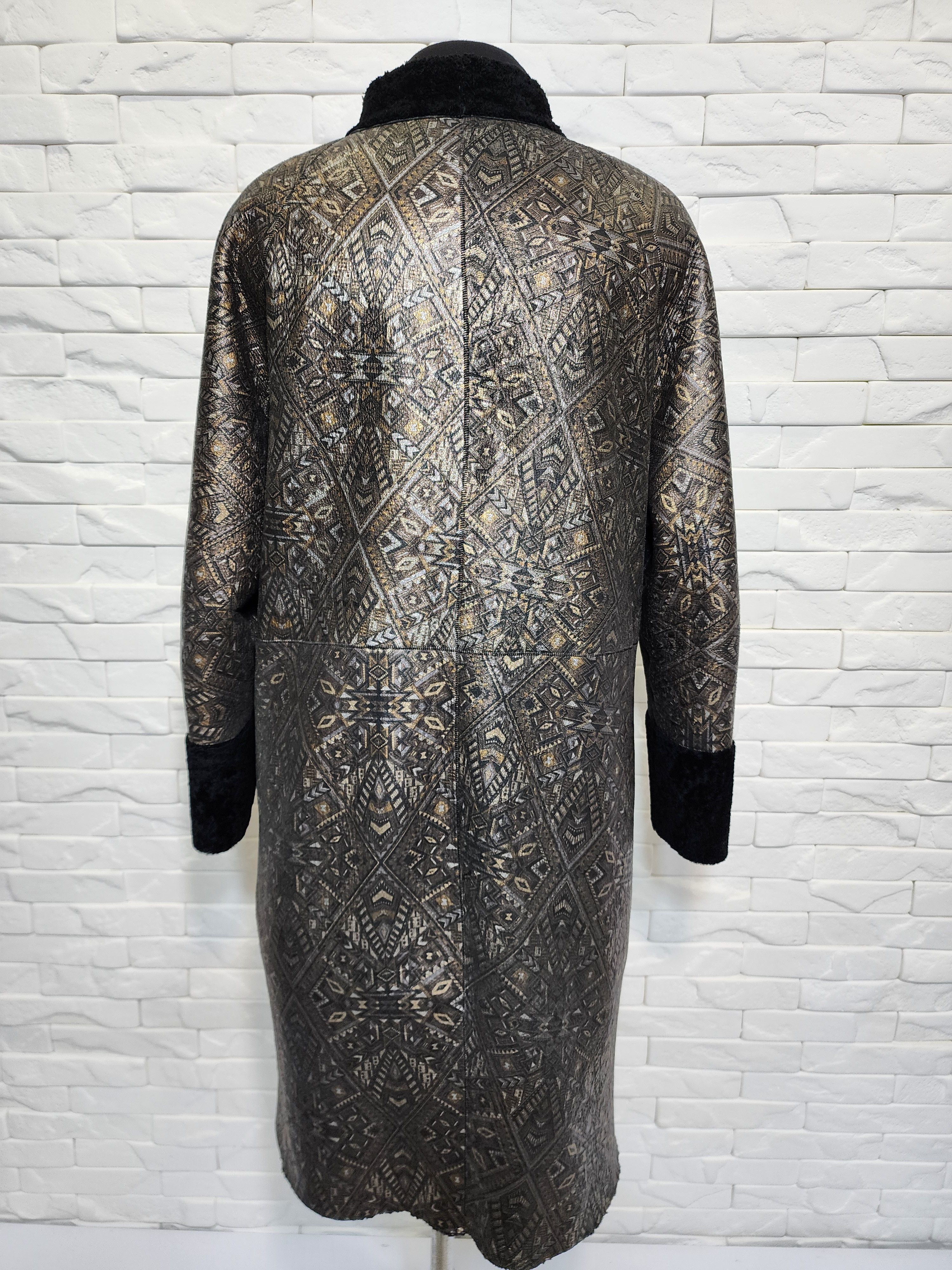 Furla Reversible Black @ Bronze Sheepskin Coat: Genuine Fur, Size XL / US 12-14 / IT 48-50 - 5 Thumbnail