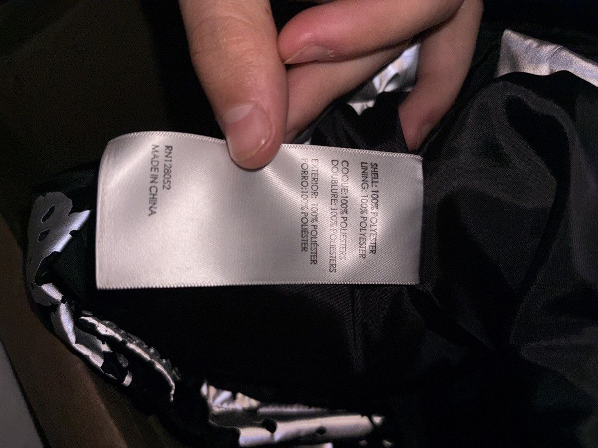 Playstation × Travis Scott Travis Scott System Reflective Puffer x Playstation Size US M / EU 48-50 / 2 - 7 Thumbnail