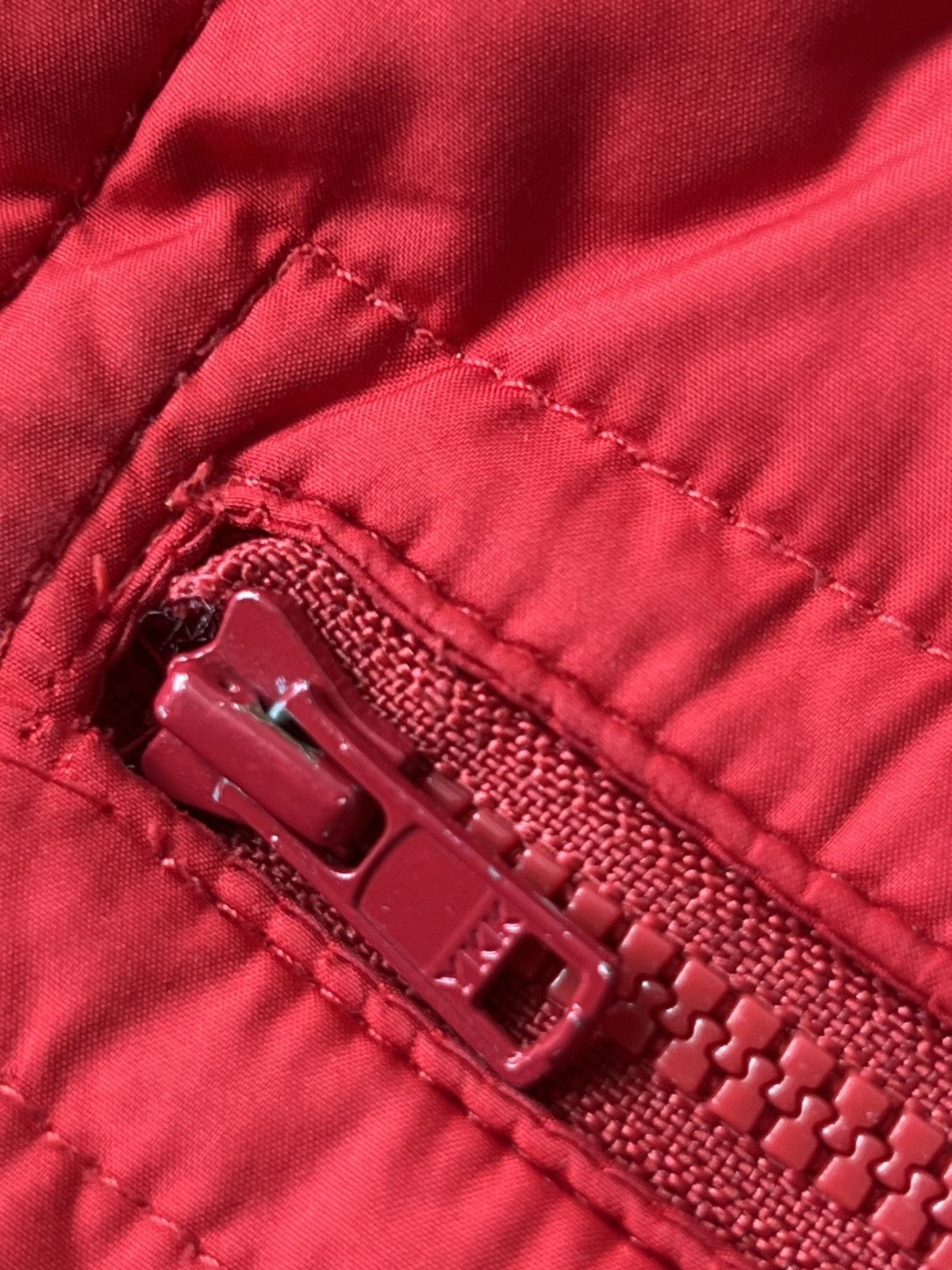 Burberry × Vintage ‼️VINTAGE BURBERRY FULL CELL RED WARM WINTER JACKET‼️ Size M / US 6-8 / IT 42-44 - 14 Thumbnail