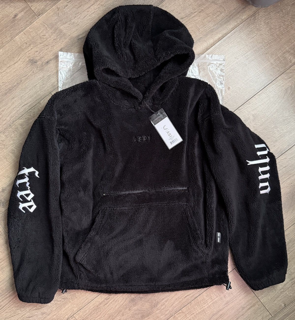 ASRV 0553. Limited Edition Sherpa Recovery Hoodie - Black Size US S / EU 44-46 / 1 - 7 Thumbnail