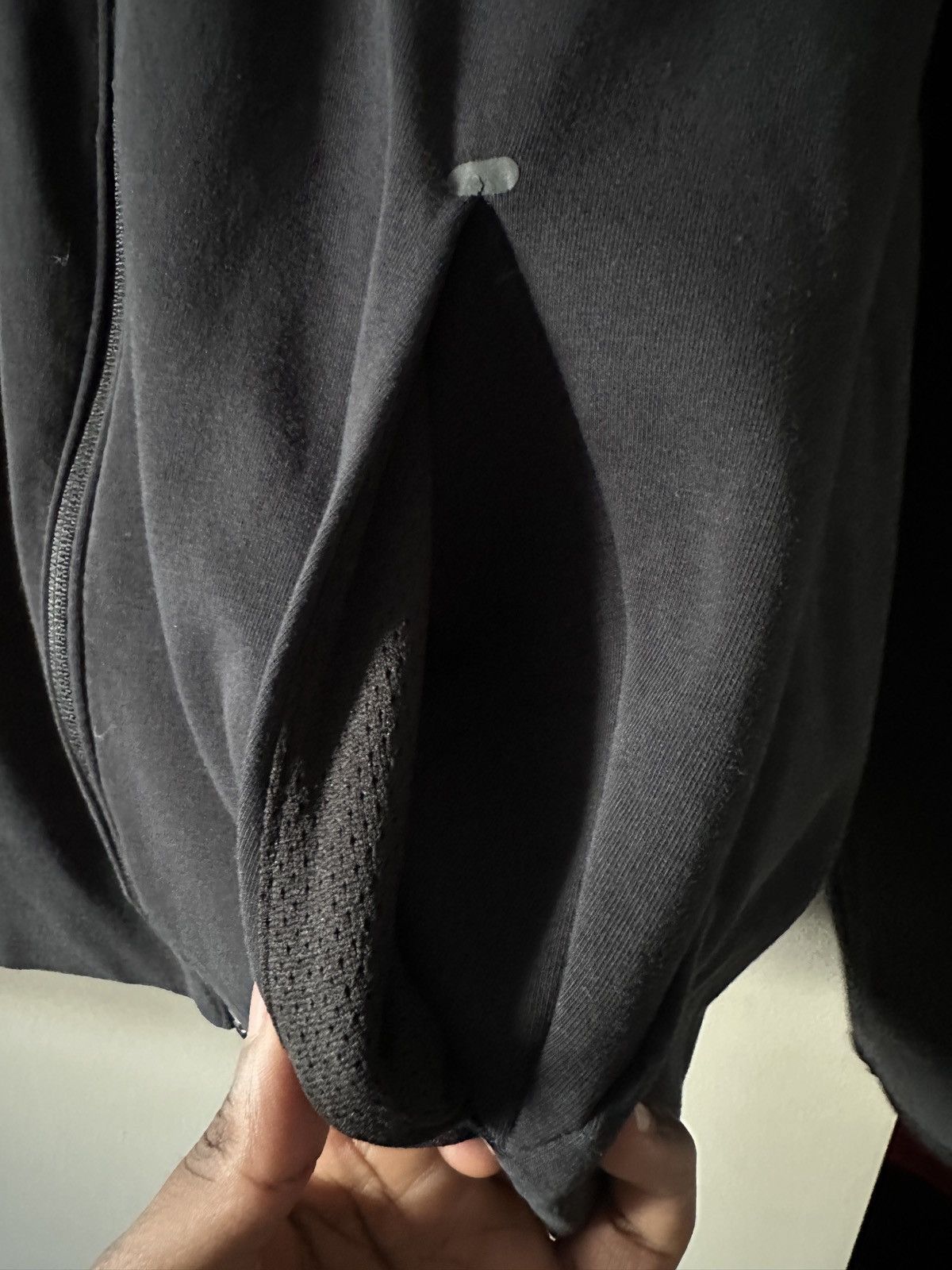 Old Navy Old navy tech fleece Size US M / EU 48-50 / 2 - 3 Thumbnail