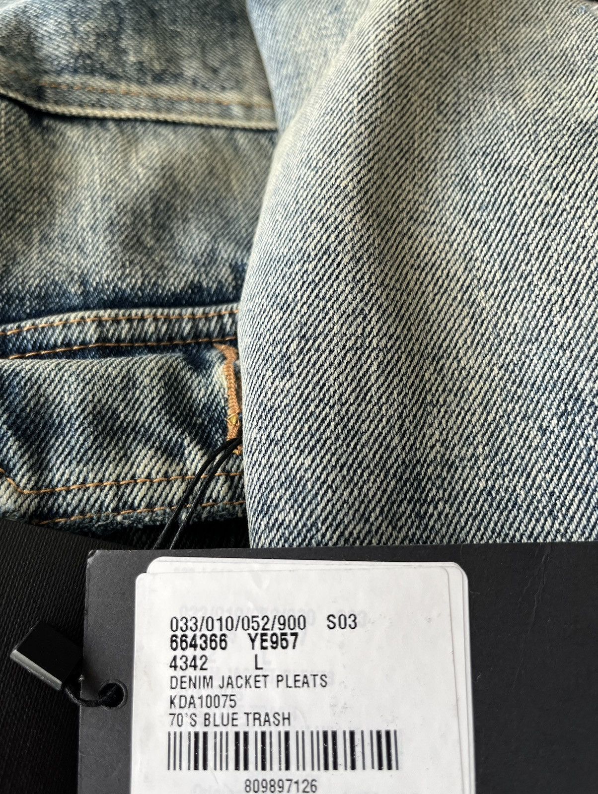 Saint Laurent Paris Saint Laurent Rare Runway Trash Denim Jacket Size US L / EU 52-54 / 3 - 17 Thumbnail