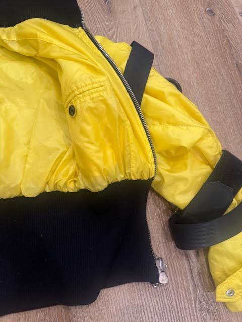 Dolce & Gabbana Dolce and Gabbana FW2003 bondage strap puffer jacket Size S / US 4 / IT 40 - 8 Thumbnail