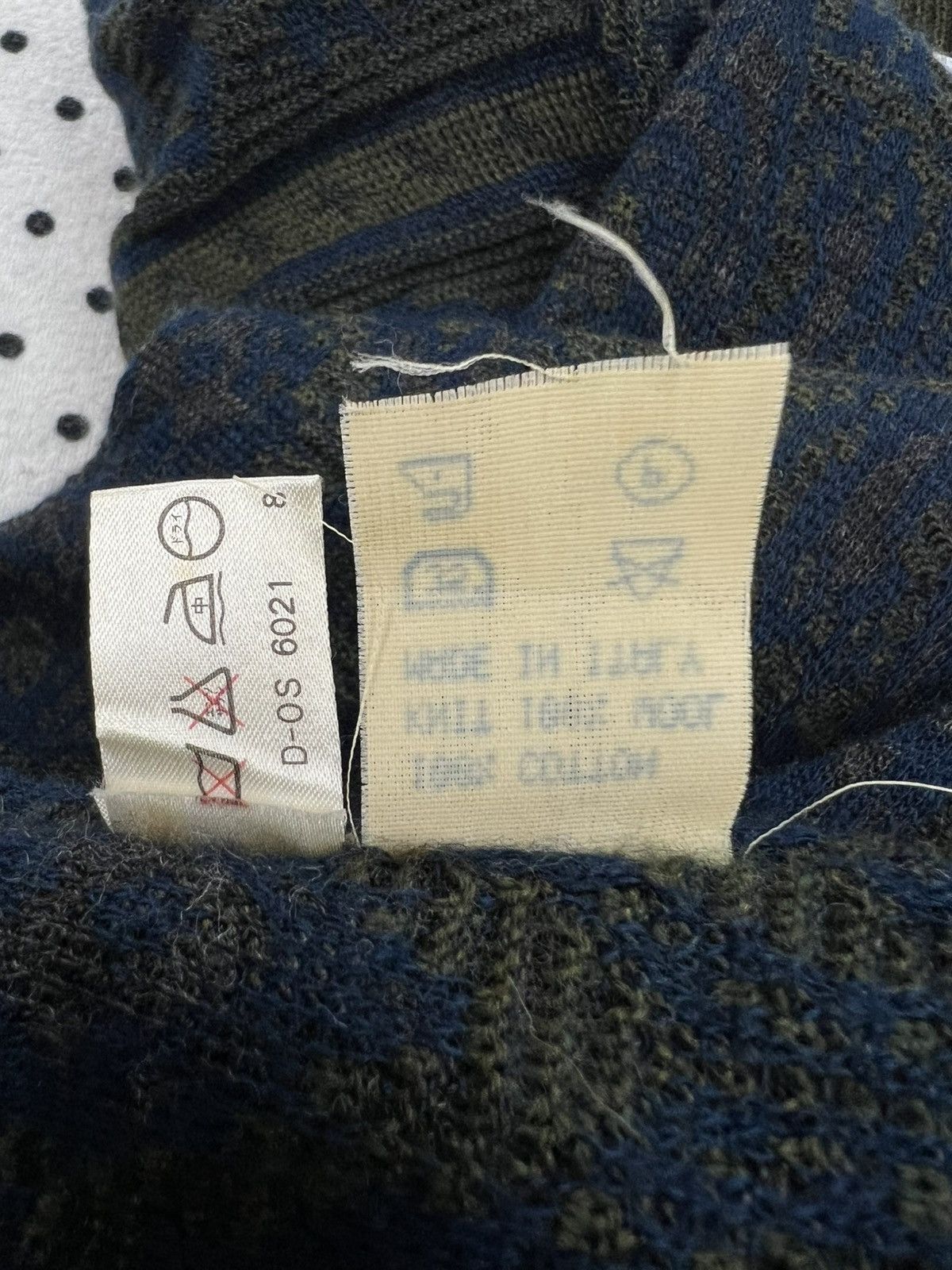Givenchy Givenchy Gentleman Jacket with Inside-Out Knit Design Size US M / EU 48-50 / 2 - 15 Thumbnail