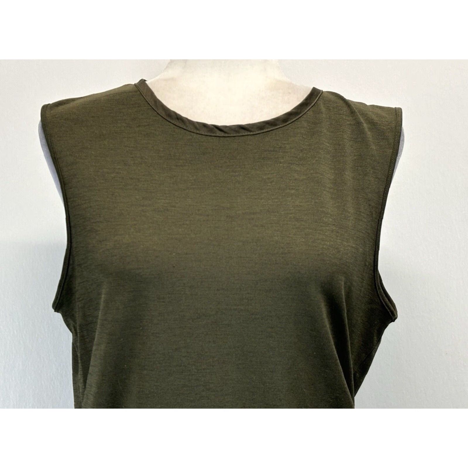 Zara Zara Tank Midi Dress Medium Olive Gathered Waist Side Slits Casual Comfort Size M / US 6-8 / IT 42-44 - 5 Thumbnail