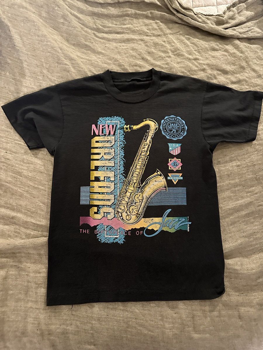 Vintage Vintage Saxophone New Orleans T-shirt Size US M / EU 48-50 / 2 - 1 Preview