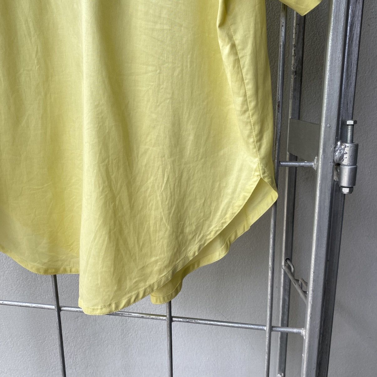 Lancel LANCEL Yellow Embroidered Short-Sleeve Shirt with Logo Back Size L / US 10 / IT 46 - 7 Thumbnail