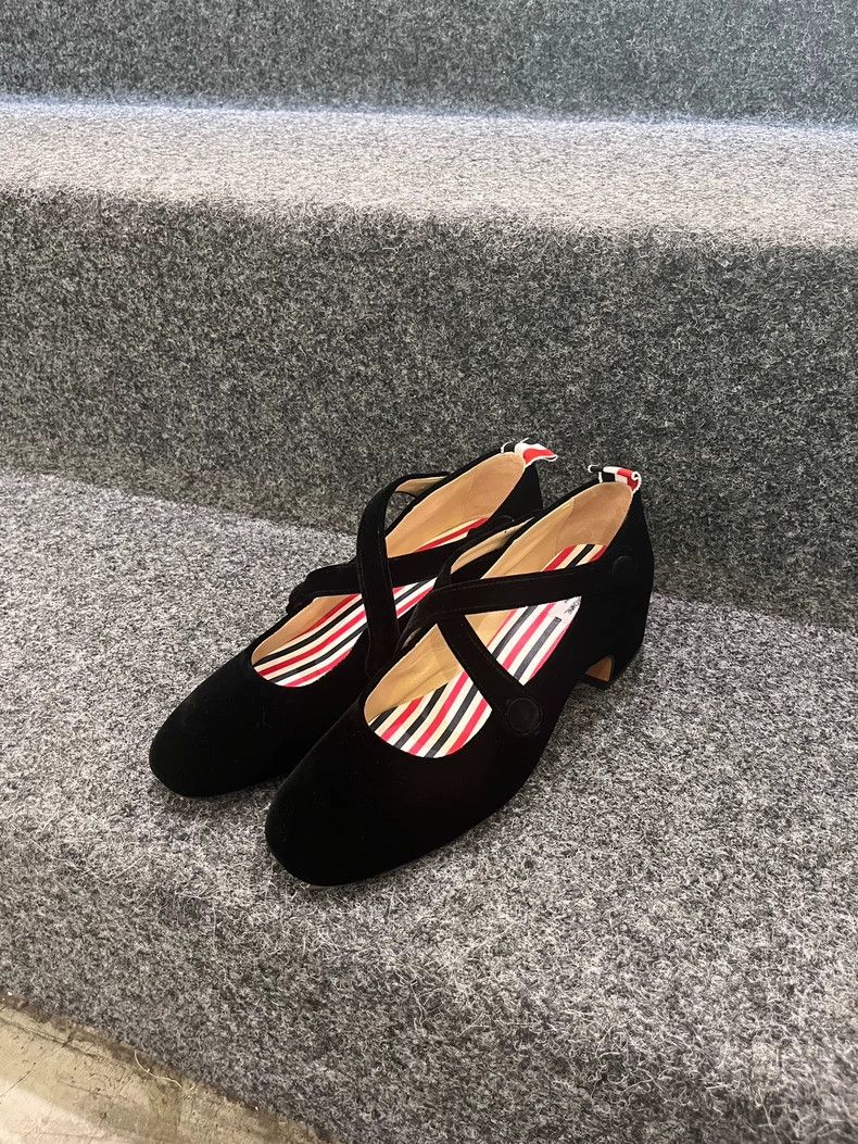 Thom Browne Thom Browne Silk velvet Mary Jane shoes Silk velvet Mary Ja Size US 5.5 / IT 35.5 - 1 Thumbnail