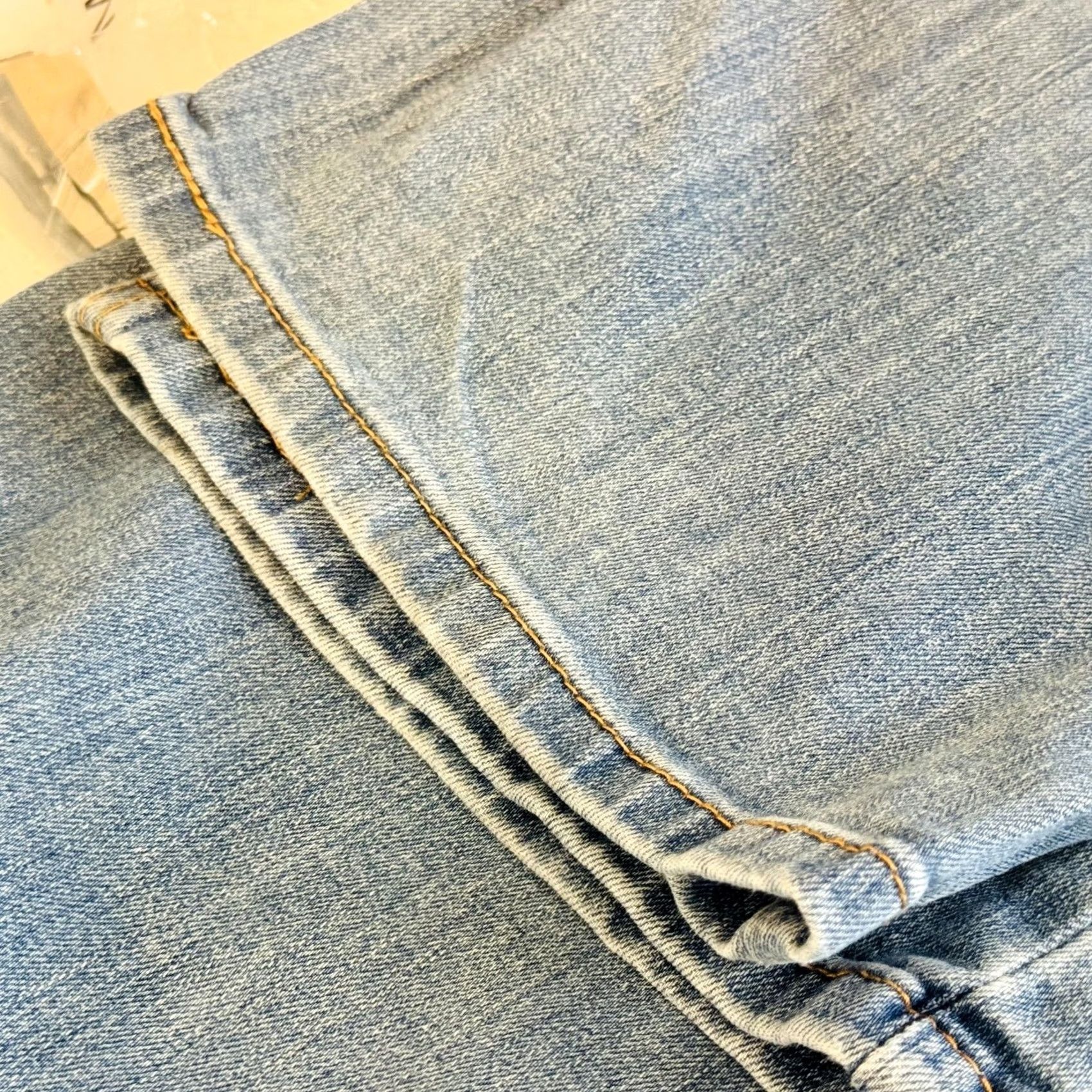 Levi's Levi's 541 Jeans Mens 42x31 Light Blue Athletic Taper Denim - 5-Pocket Zip Fly Size US 42 / EU 58 - 7 Thumbnail