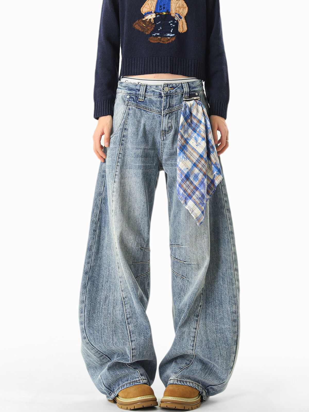 Vintage American men's washed distressed straight patchwork jeans Size US 32 / EU 48 - 1 Thumbnail