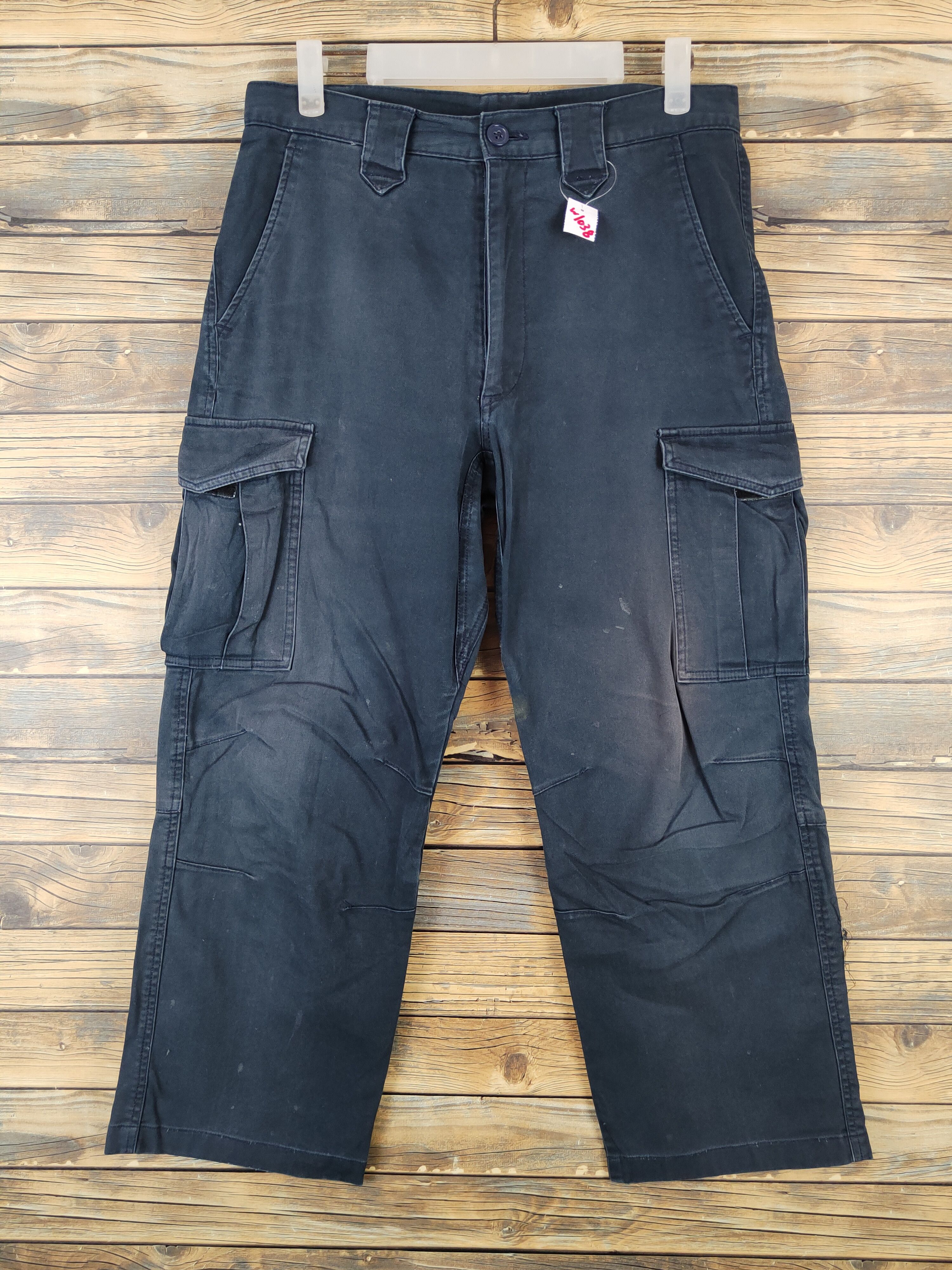 Japanese Brand Japanese Brand Navy Faded Multipocket Cargo Pants #W1038 Size US 31 - 1 Thumbnail