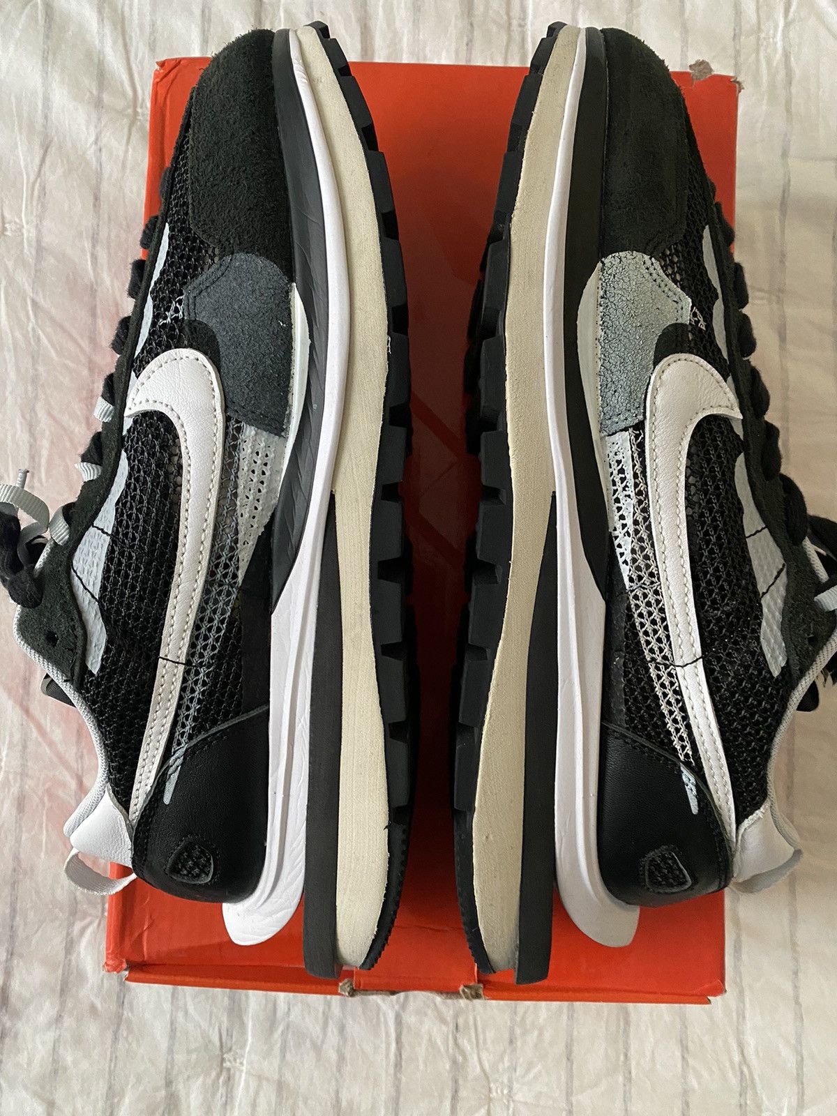 Nike 🔥 Nike x Sacai VaporWaffle CV1363-001 Size 13 US Men’s 🔥 Size US 13 / EU 46 - 12 Thumbnail