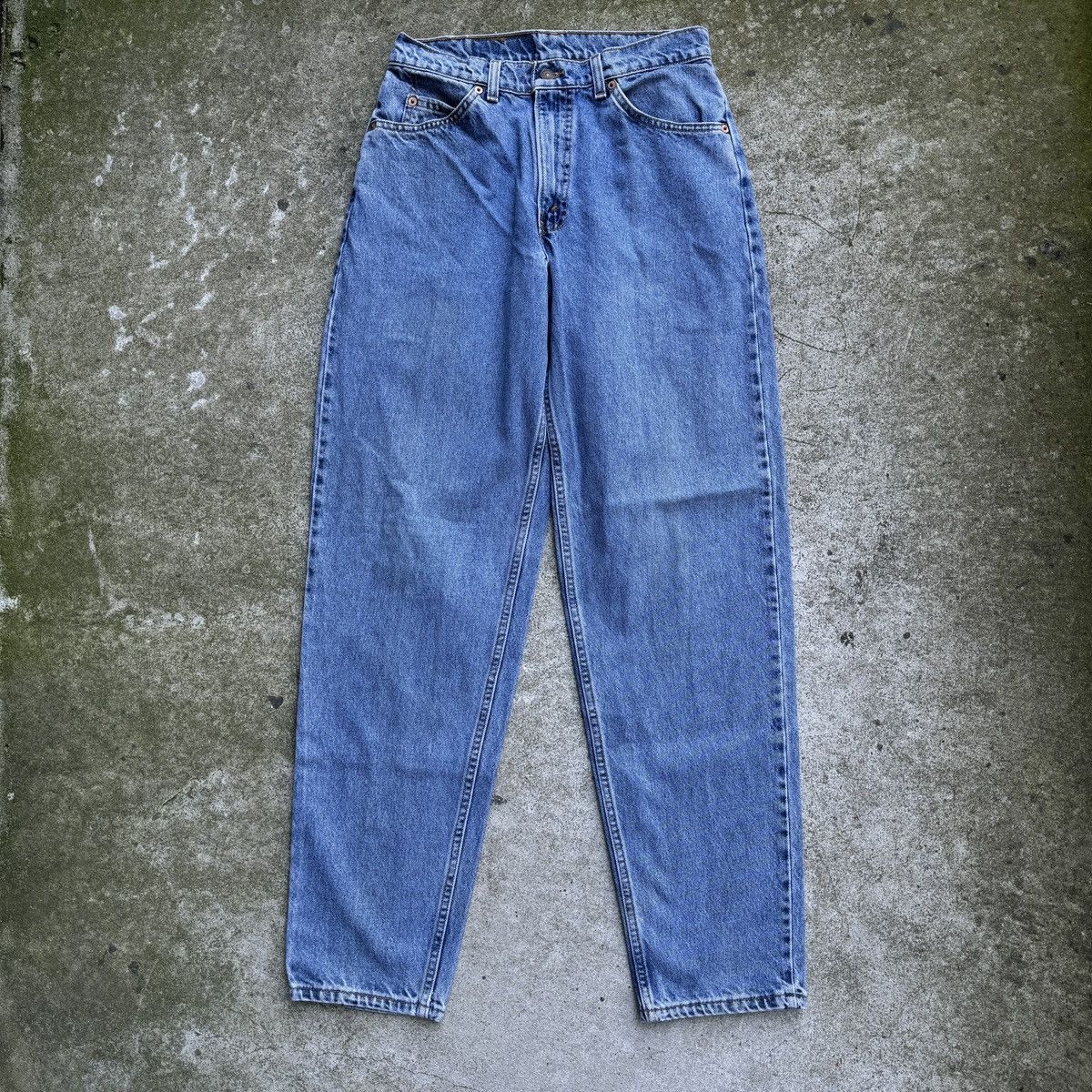 Vintage Vintage 90s Levi's 560 Loose Tapered Jeans Made in USA Size US 29 - 2 Thumbnail