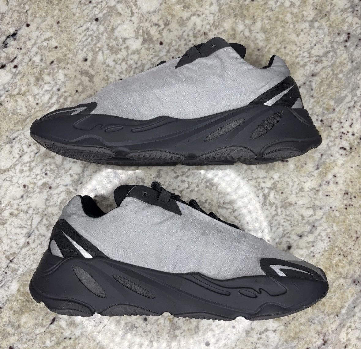 Adidas × Kanye West Size 11 - Adidas Yeezy Boost 700 MNVN Metallic CLEAN W/Box Size US 11 / EU 44 - 3 Thumbnail