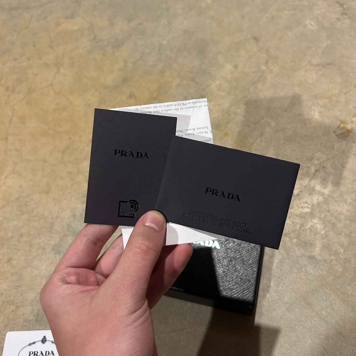 Designer × Prada Brand New Prada Saffiano Leather Card Holder Nero Black Size ONE SIZE - 17 Thumbnail