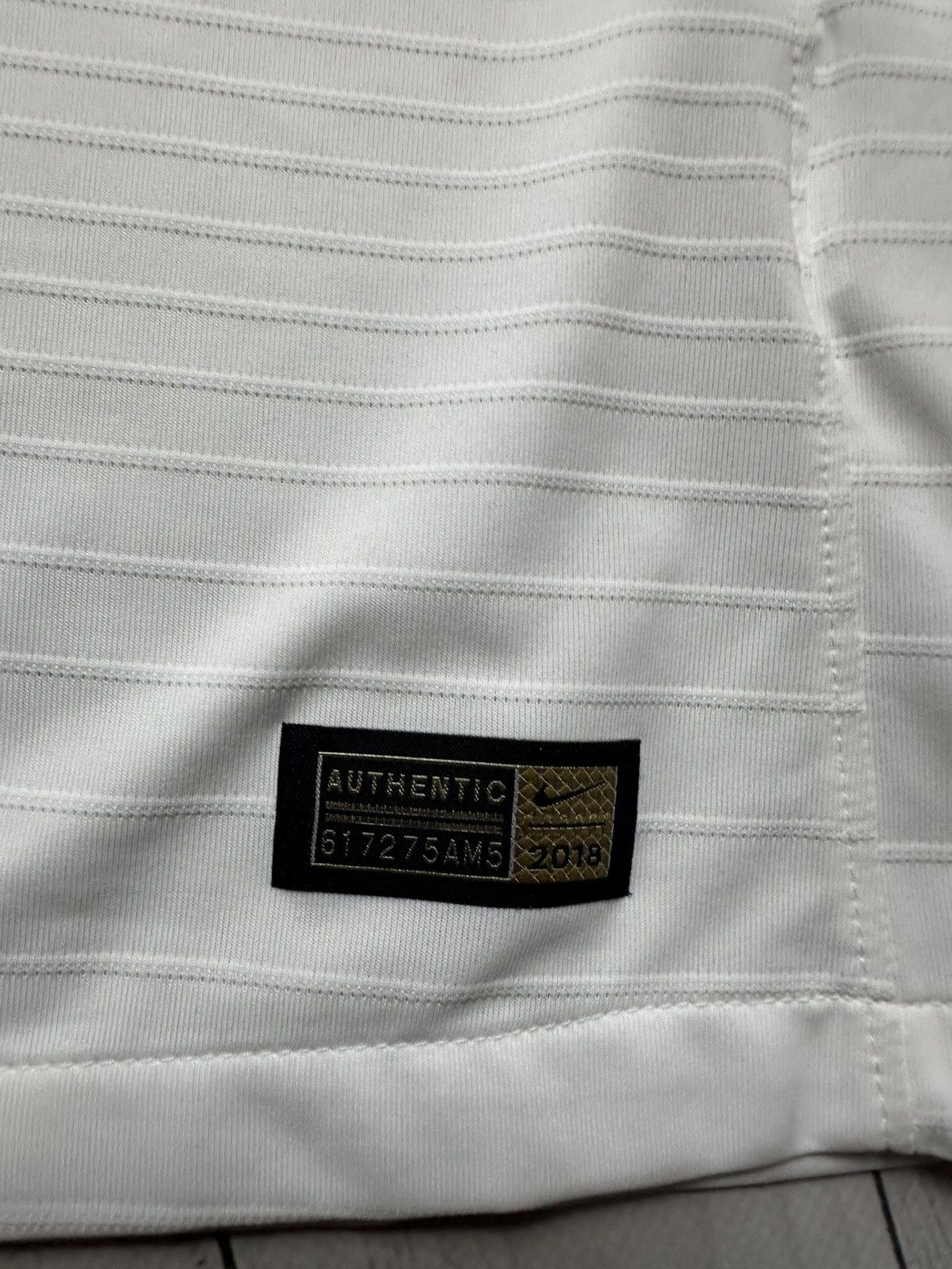 Nike Nike England soccer jersey size S logo Size US S / EU 44-46 / 1 - 4 Thumbnail